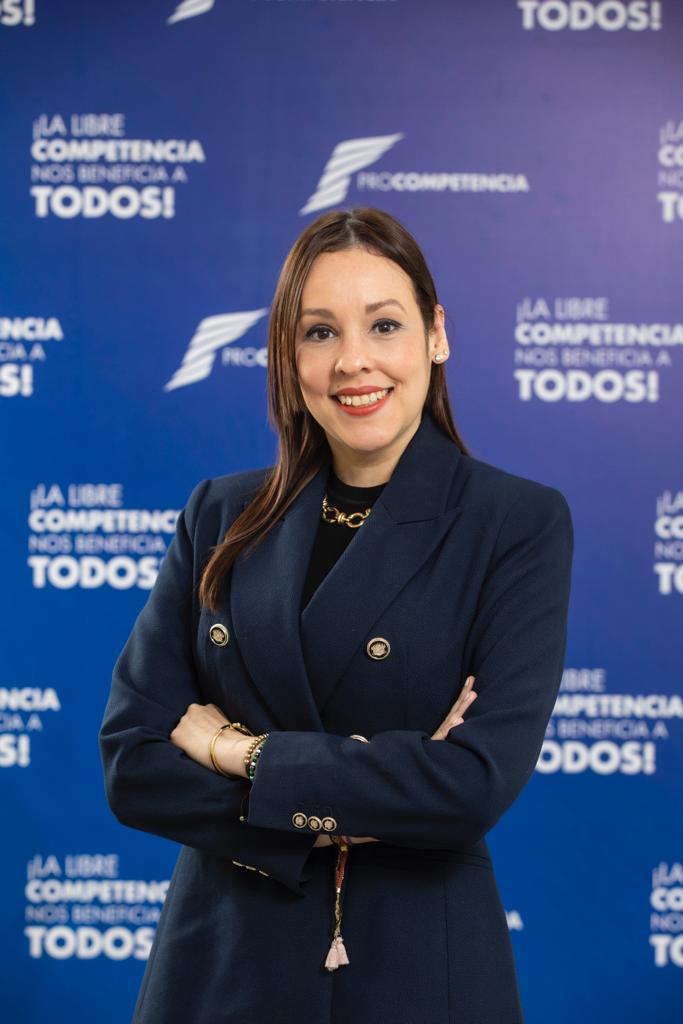 Maria Elisa Holguín